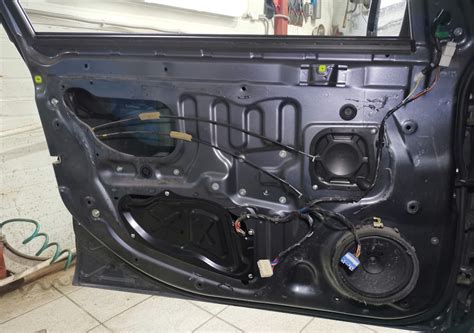 Заглушки Рокфорд или где японская логика… — Mitsubishi Lancer X, 2 л ...