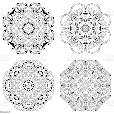 Handgezeichnetes Zentangleset Von 4 Mandalas Zum Ausmalen Stock Vektor Art Und Mehr Bilder Von