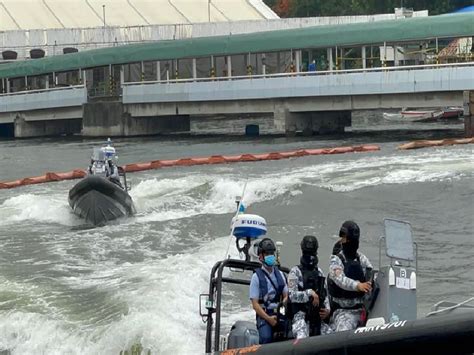 Pcg Nagsagawa Ng Maritime Patrol Ops Sa Manila Bay Dziq Radyo