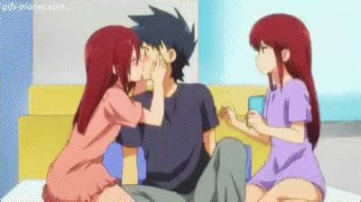 Anime Kiss GIF - Anime Kiss - Discover & Share GIFs