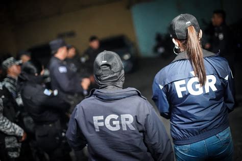 FGR gira 97 órdenes de captura en operativo nacional contra el crimen