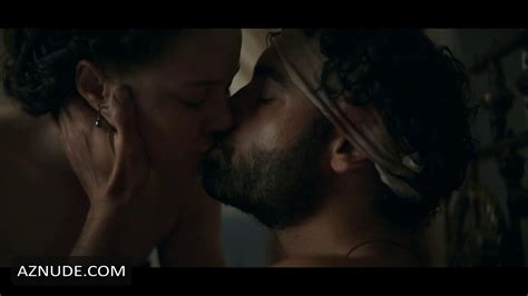 DOMINIQUE DEVENPORT Nude AZNude