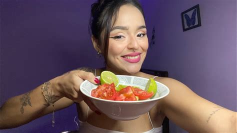 Asmr Cosas Que No Sabias De Mi Comiendo Pepino Tomate Con Lim N