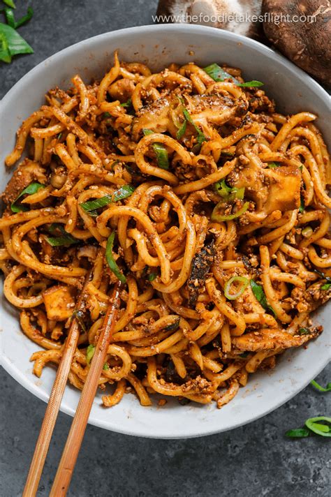 Stir-Fried Spicy Garlic Udon Noodles | Recipe Cart