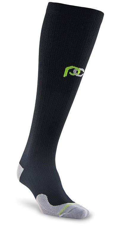 Best Running Compression Socks Reviewed & Rated | WalkJogRun