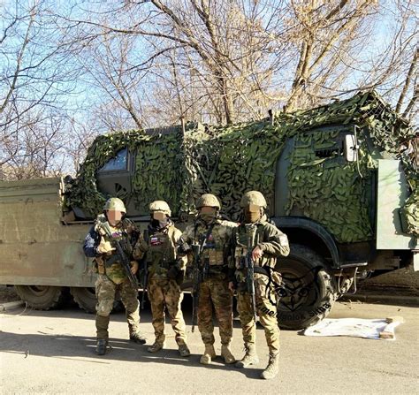 Rob Lee On Twitter A Russian Rys Vehicle Being Used As An Armored