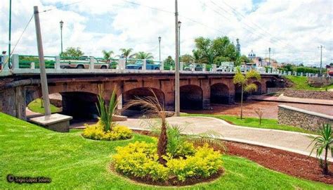 Puente Principal Ameca Jalisco Golf Courses Sidewalk Field