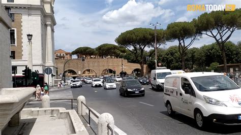 Giubileo cantiere per la sottovia di piazza Pia come cambia la viabilità