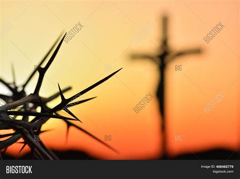 Crown Thorns Jesus Image Photo Free Trial Bigstock