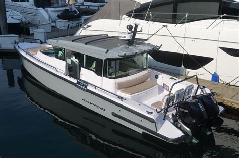 Axopar Xc Cross Cabin Sports Cruiser For Sale Yachtworld