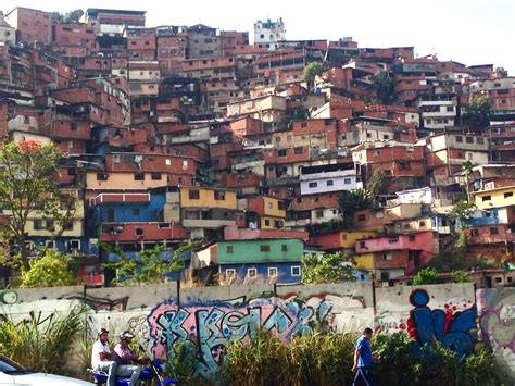 Petare Un Cerro De Vida Y Esperanza Revista Sic