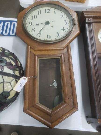 Antique Seth Thomas Wall Clock With Key Baer Auctioneers Realty Llc