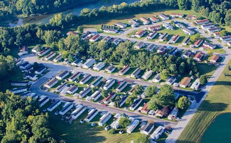 The Pros and Cons of Living in a Trailer Park - Freedom Residence