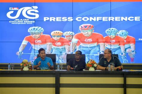 Jelang Jelajah Cycling Series Minangkabau Antara Foto