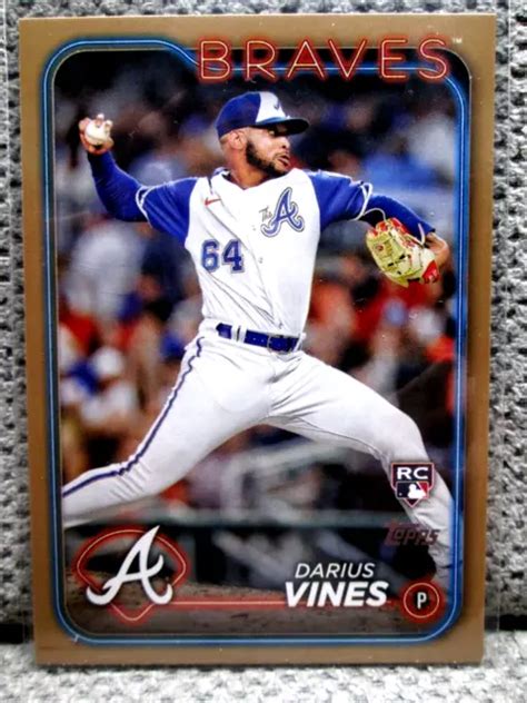 2024 TOPPS SERIES 2 Oro 2024 493 Darius Vines Atlanta Braves RC