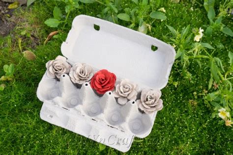 How To Make Beautiful Roses From Egg Cartons DIY Crafts