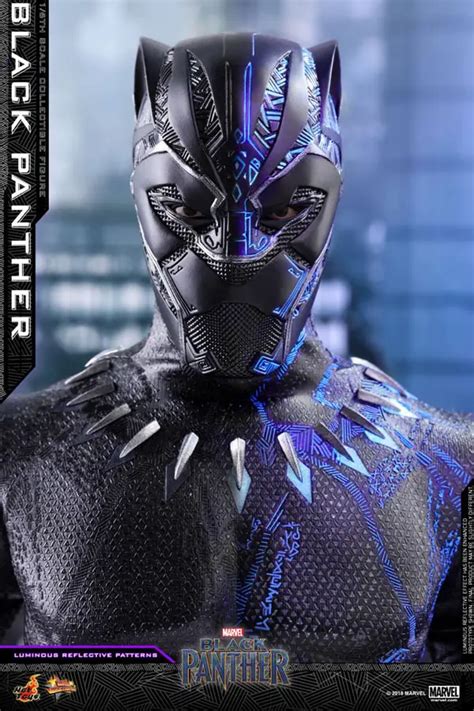 Hot Toys Revela Su Figura De Pantera Negra De La Pel Cula Black Panther