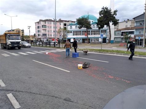 Samsun Da Kamyonet Ile Elektrikli Bisiklet Arp T Yaral Haberler