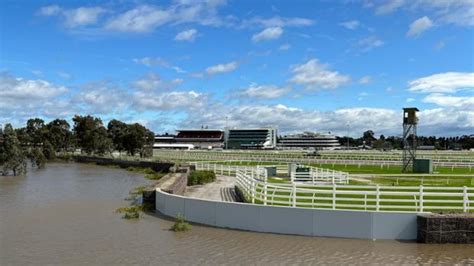 Victoria Floodsflemington Racetrack Flood Wall Sparks Anger In Maribyrnong