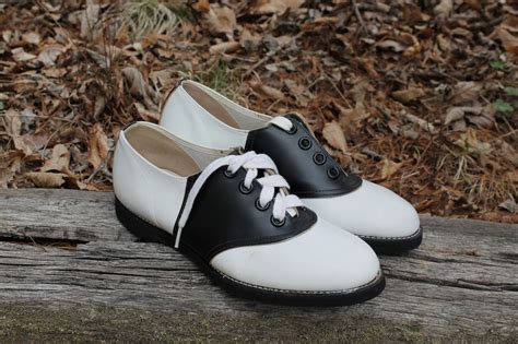 Vintage 1950s Saddle Shoes Black And White Leather Dance Oxfords