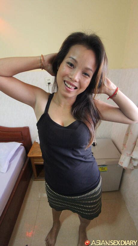Naked Cambodian Women Girls Pics