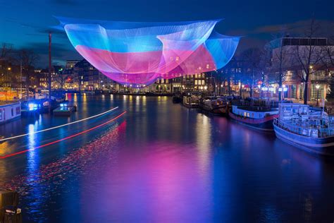 Amsterdam Light Festival Tage Mit Kreuzfahrt Zum Lichterspektakel