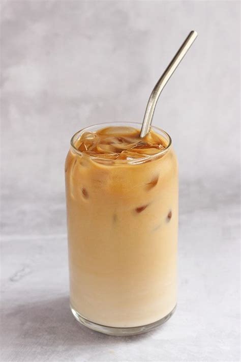 Pin By 🫶🏻 On Coffee Latte Recipe Vanilla Iced Vanilla Latte Recipe Coffee Recipes