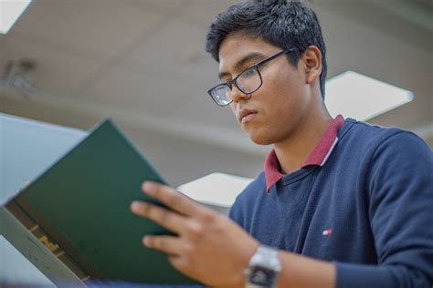 Soy preseleccionado con qué constancia de ingreso a una universidad o