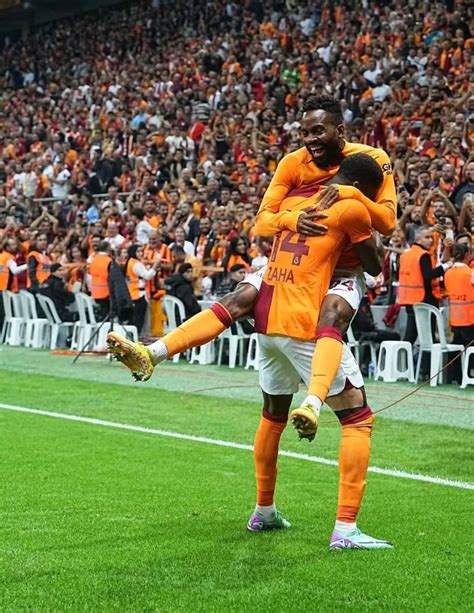 Super Lig Galatasaray L Emporte 2 1 Devant Kasimpasa Toujours Aucune