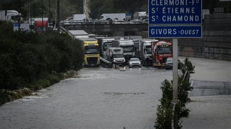 A47 fermée entre Lyon et Saint Étienne pas de réouverture avant au