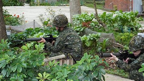 立院三讀通過《軍人撫卹條例》 亡故官兵未成年子女加發撫卹金 太報 Line Today