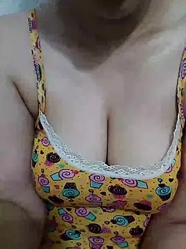 StrAwberrY Cam Model Live Nude Adult Sex Chat Booble