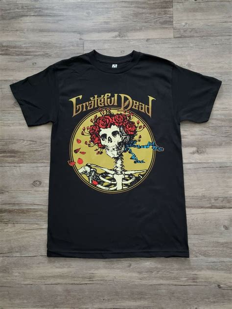 Grateful Dead Skull And Roses Bertha T Shirt Grateful Dead Etsy