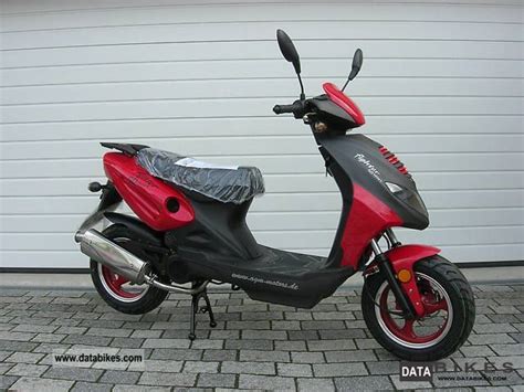 2012 AGM 50 Sport Fighter 45 km / h NEW!