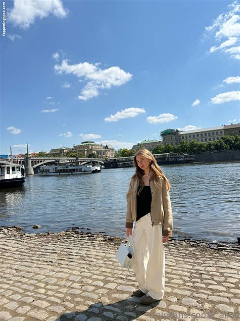 I Alice Ialice Nude Onlyfans Leaks Fappening Fappeningbook