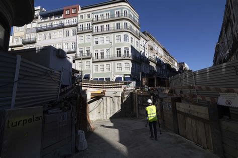 C Mara Do Porto De Portas Abertas Para Ajudar Comerciantes Afetados