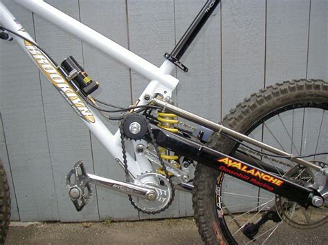A beast of a DH bike : r/MTB