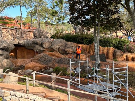 PHOTOS Crews Removing Grass From Splash Mountain Cliffs For Retheme As