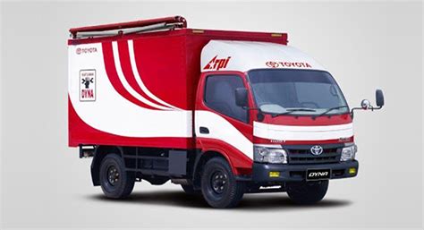 Review Truk Toyota Dyna Auto2000