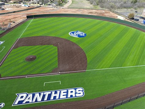 Hudson Wade Memorial Field Psc