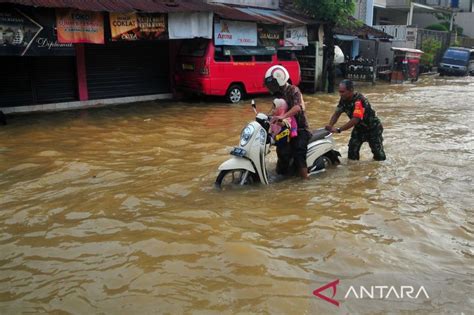 Curah Hujan Tinggi Dan Tanggul Sungai Jebol Kudus Kembali Dilanda