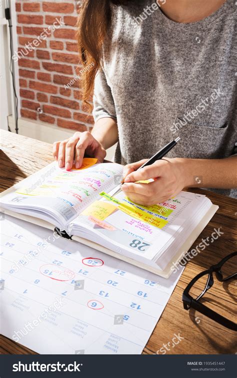 128,856 Planner Desk Images, Stock Photos & Vectors | Shutterstock