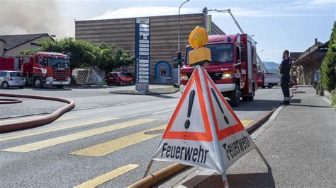 J Hrige Stirbt Bei Brand In Winterthur