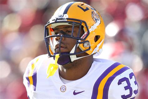 LSU RB Jeremy Hill arrested after alleged violent bar incident ...