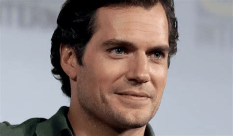 Henry Cavill Desaparece De Todas Las Redes Y Preocupa A Fans