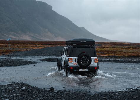 Go 4x4 Wrangler Camper Campers In Iceland