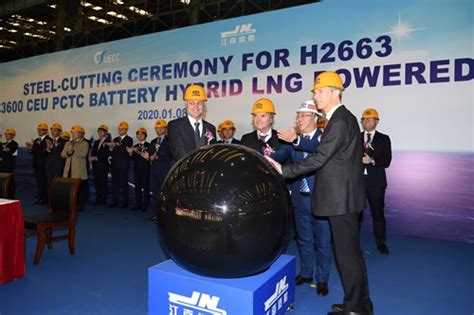 Steel Cutting For Ueccs First Battery Hybrid Lng Powered Pctc