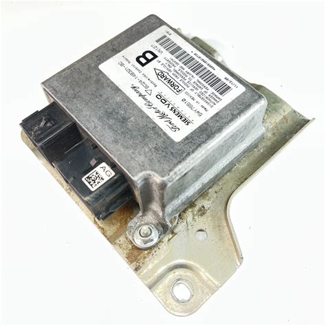 FORD E350 SRS RCM Restraint Control Module Airbag Computer Control