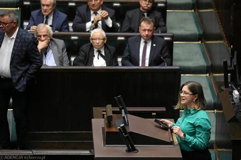 Pis Obroni Pos Ank Lewicy Paulina Matysiak Zosta A W Komisji