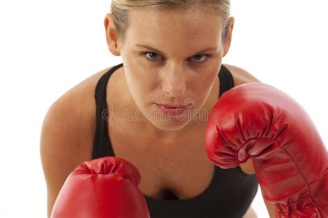 Fille Blonde Avec Des Gants De Boxe Image Stock Image Du Attrayant Personne